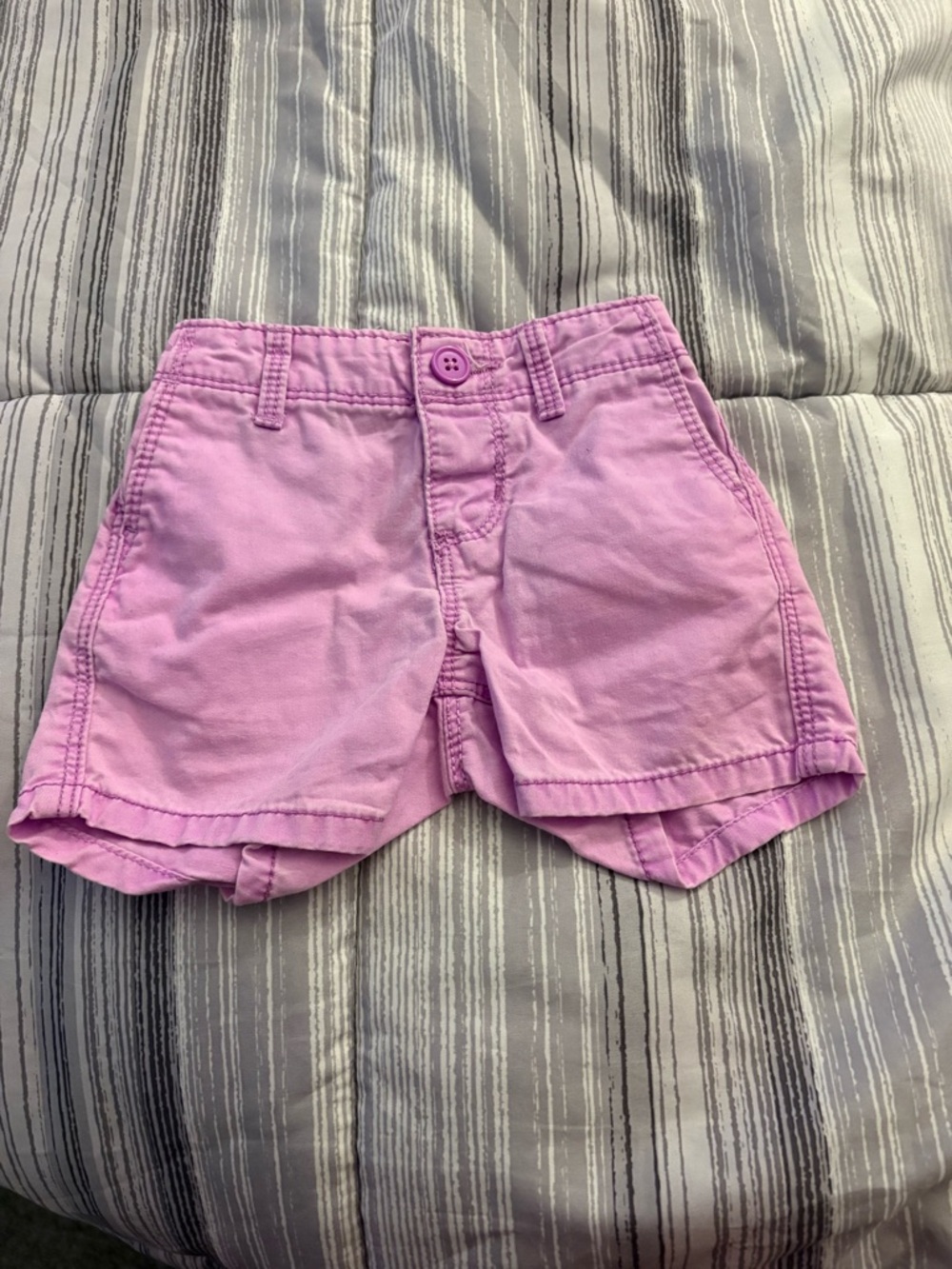 OshKosh B'gosh Lavender Girls' Shorts